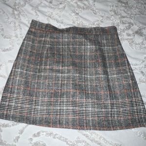 plaid mini skirt
